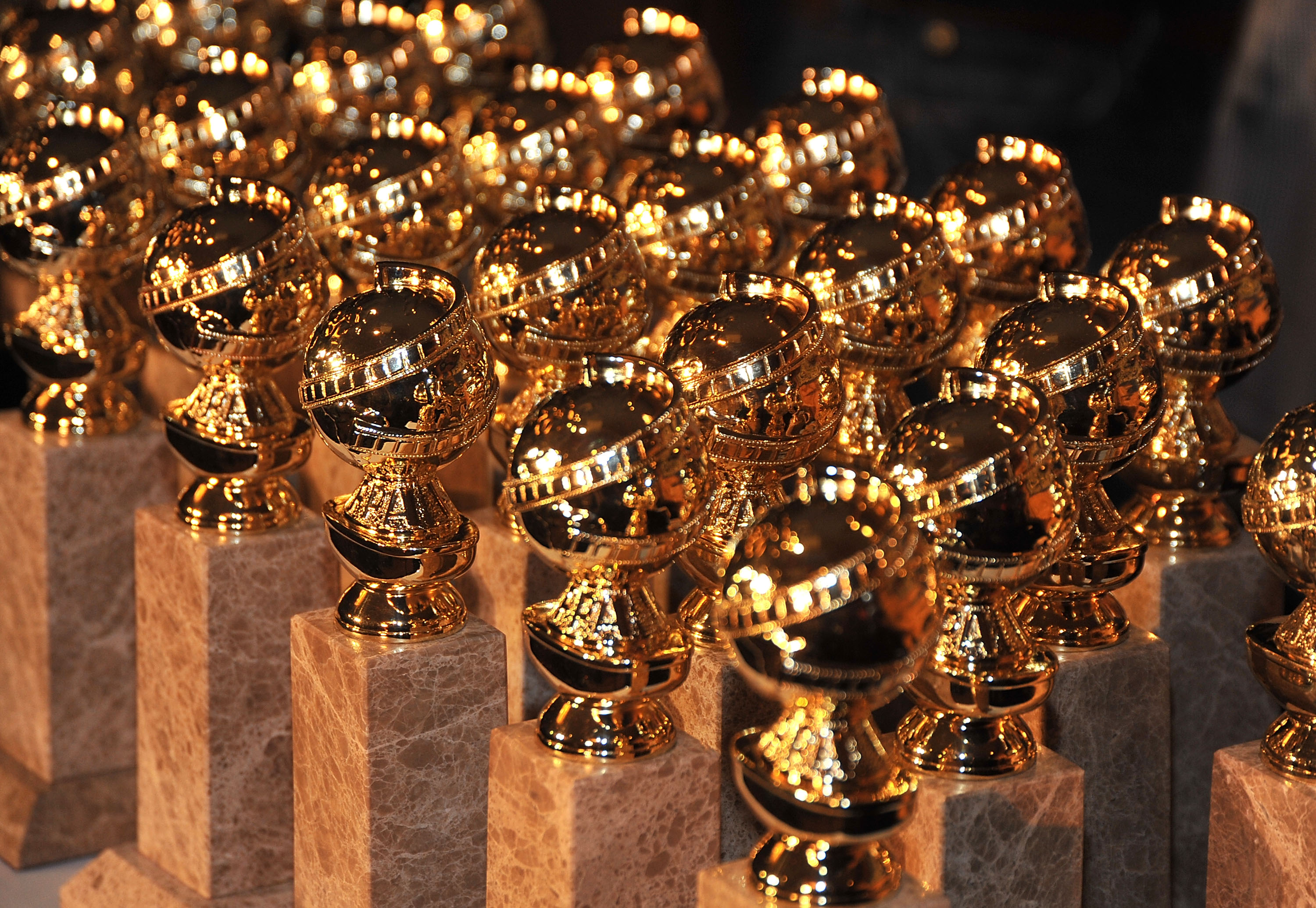 How can you watch the Golden Globe Awards live?